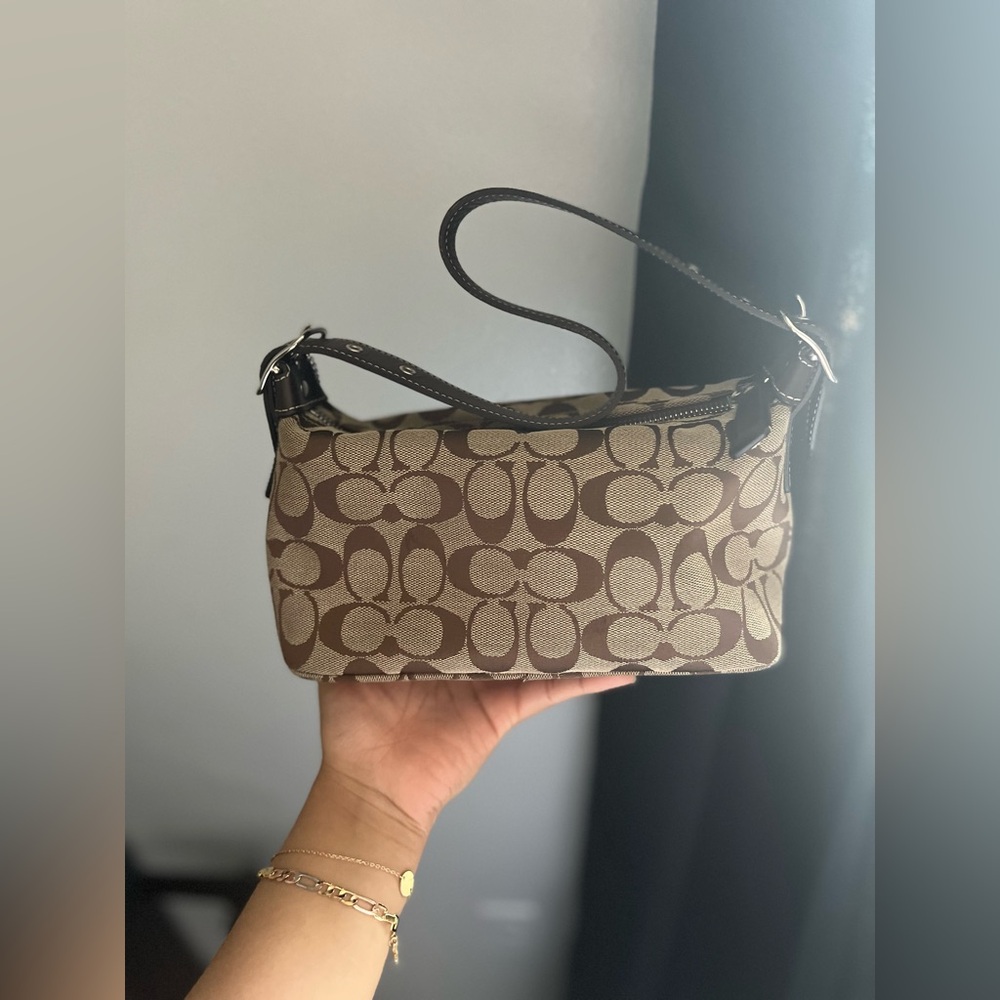 Coach shoulder purse